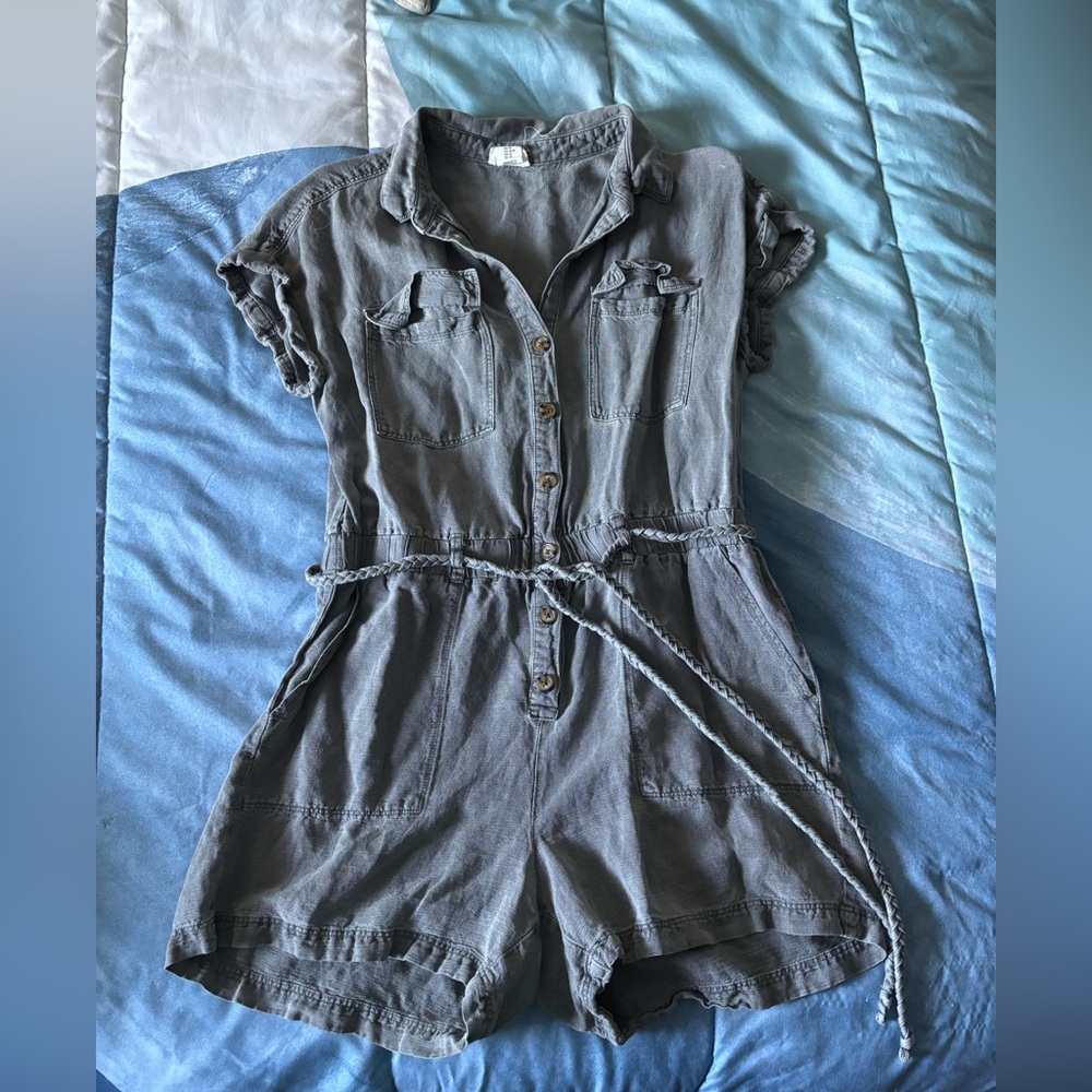 Nicole Miller Grey Short Romper